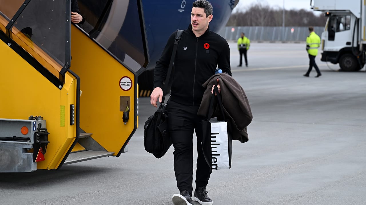 Inside Scoop: Penguins in Sweden