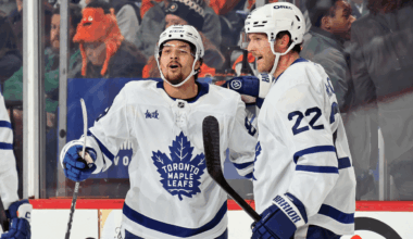 Robertson gets 2 points, Maple Leafs defeat Flyers