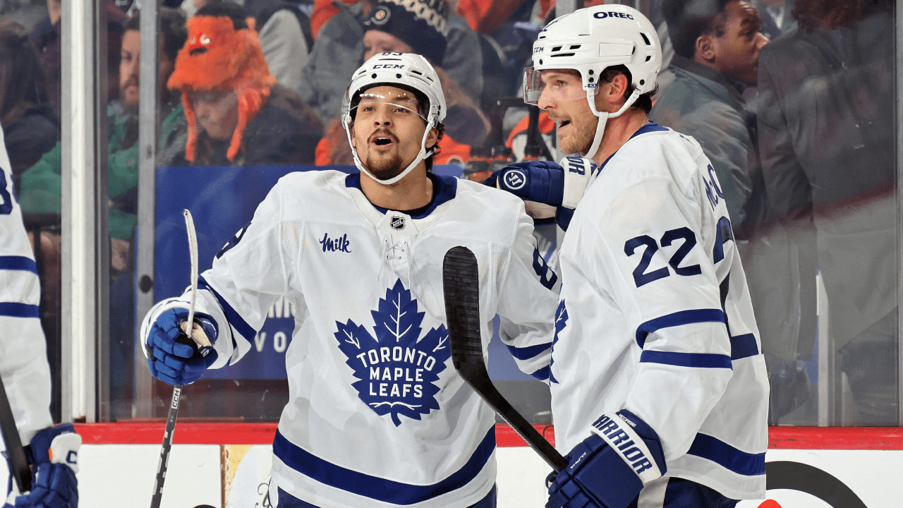 Robertson gets 2 points, Maple Leafs defeat Flyers