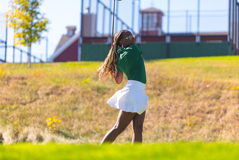 Women’s golf prepares for spring season after four top-ten finishes in the fall