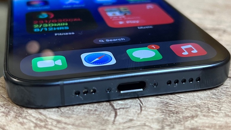 iPhone 15 Pro's Home Screen