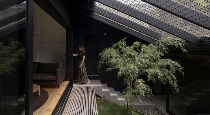 The Eleanor Cullis-Hill Award for Residential Architecture – Houses (Alterations and Additions): Niwa House – John Ellway.