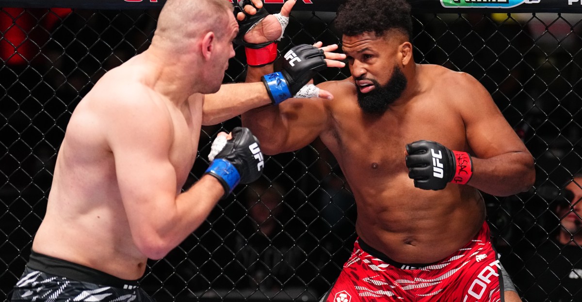 Delija says he was ‘robbed’ after late call led to Cortes-Acosta comeback win