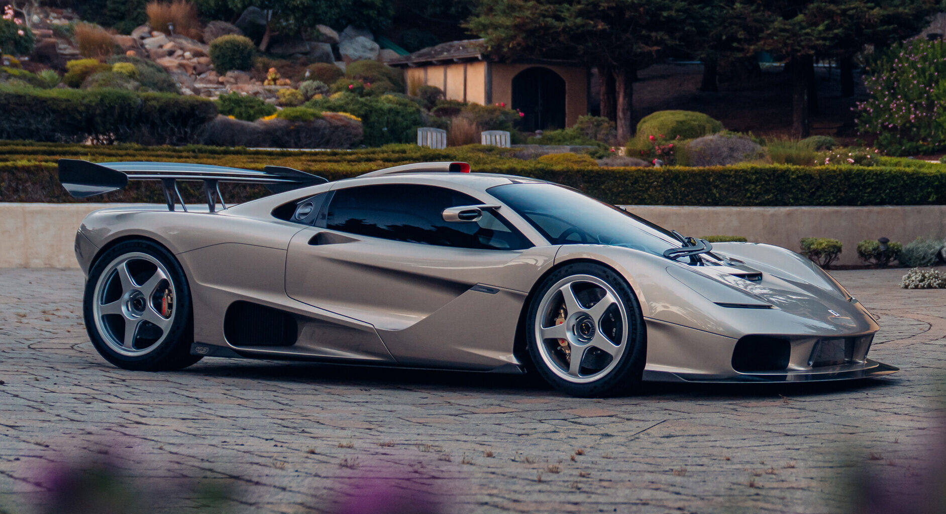 Gordon Murray's McLaren F1 tribute sets auction record in Las Vegas