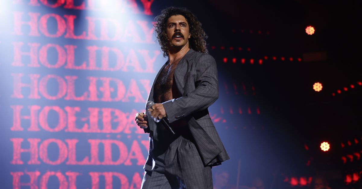 ARIA Awards 2025: Keli Holiday pays tribute to Abbie Chatfield during ARIA Award win