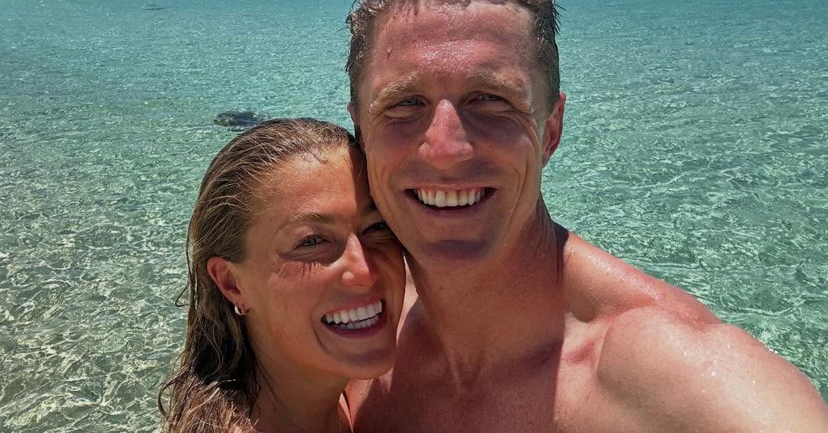 Scott Selwood, Sarah Rowe confirm relationship