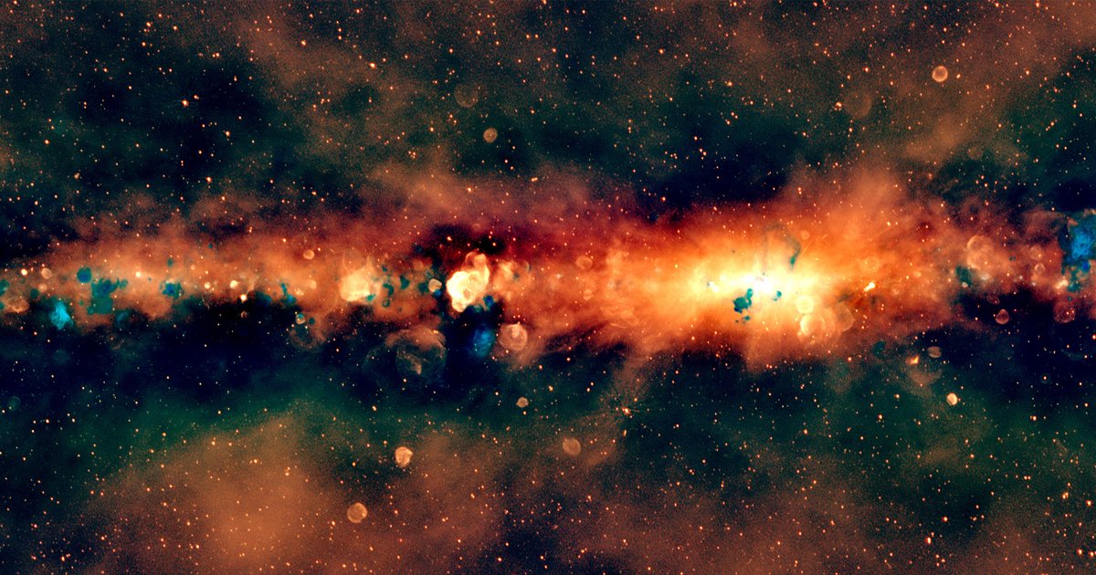 Astronomers Release Awe-Inspiring Image of What Our Whole Galaxy Looks Like in Radio Waves
