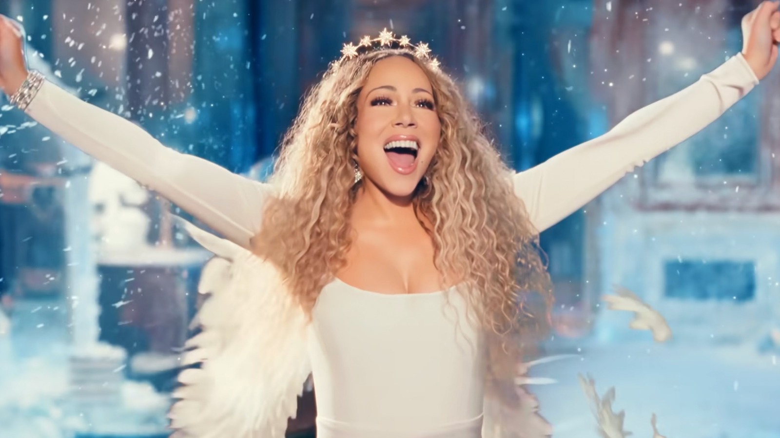Mariah Carey's New Ad Isn't Spreading Christmas Cheer For Folks Online