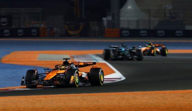 LIVE: F1 Qatar GP commentary and updates - Piastri on pole as Norris chases title | Live text