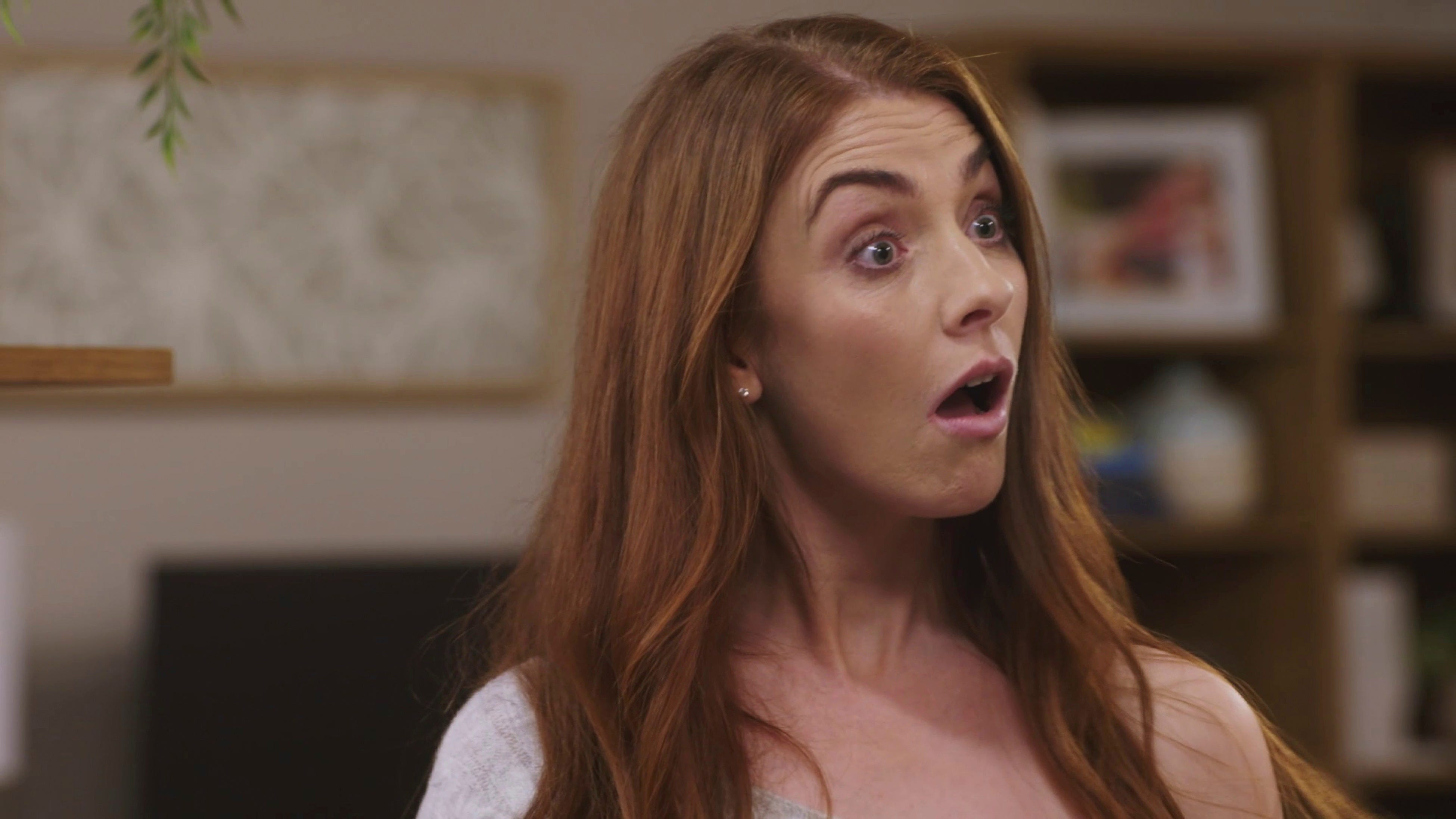 elle robinson in neighbours