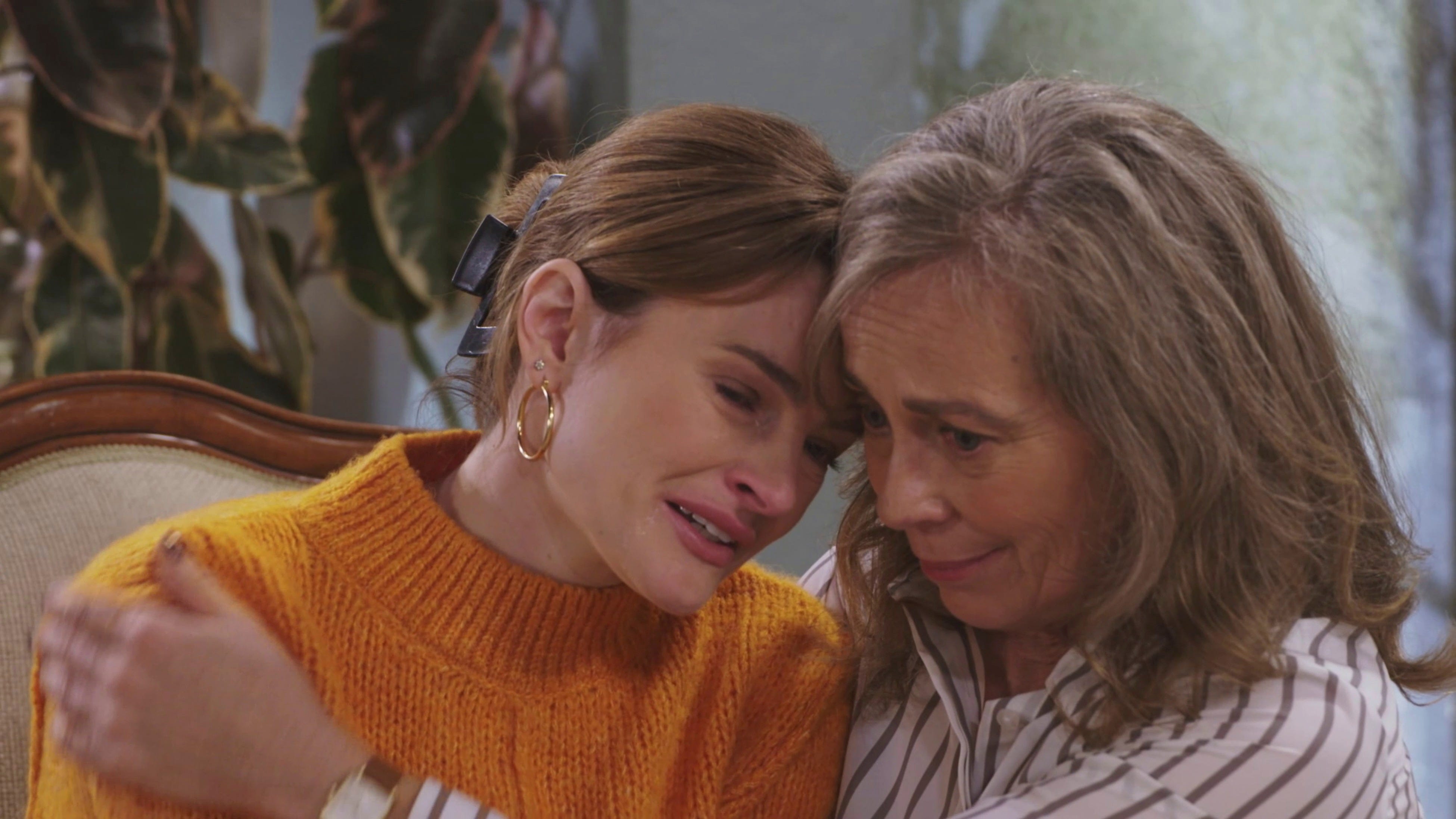 nicolette stone and jane harris in neighbours