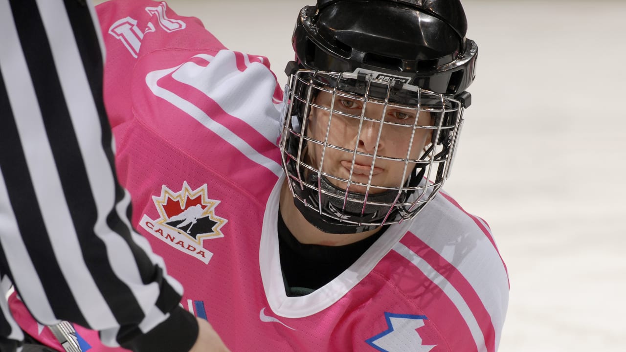 Botterill's leadership, poise made her fit for Hockey Hall of Fame, Small says