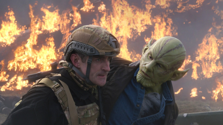 Ben Mendelsohn's Talos helping a soldier on Secret Invasion