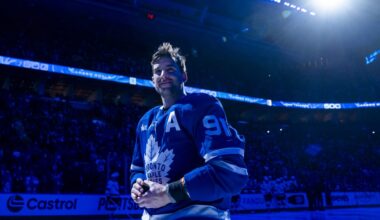 Tavares honored for 500 career goals with ceremony