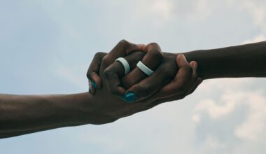 Oura sues Samsung, Amazfit, as it demands royalty payments from its remaining smart ring rivals