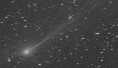 Interstellar comet 3I/ATLAS shines in new image captured after close pass by the sun (photo)