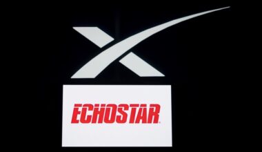 Democrats Sound the Antitrust Alarm Over SpaceX-EchoStar Spectrum Deal