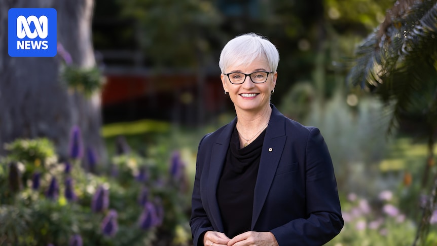 University of Melbourne vice-chancellor Emma Johnston dies from cancer complications, aged 52