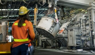 Snowy could emerge as the fairy godmother in race for contracts and capital to replace ageing coal clunkers