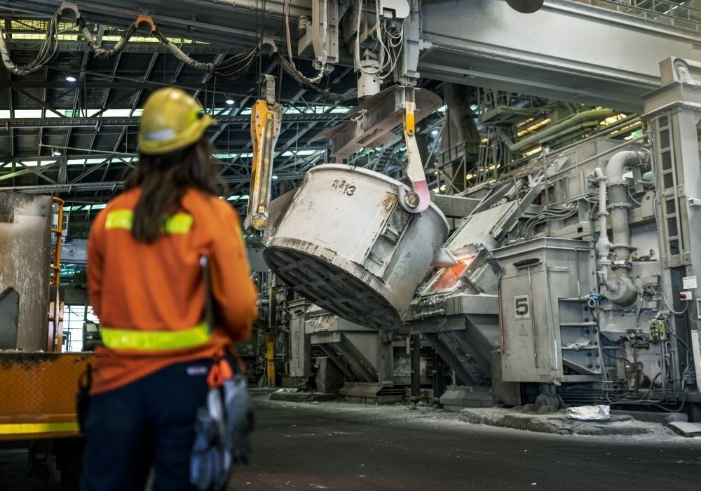 Snowy could emerge as the fairy godmother in race for contracts and capital to replace ageing coal clunkers