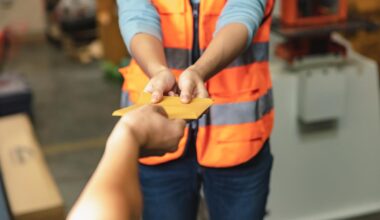 Generous Fibrebond boss Graham Walker hands out $358m in bonuses to 540 workers