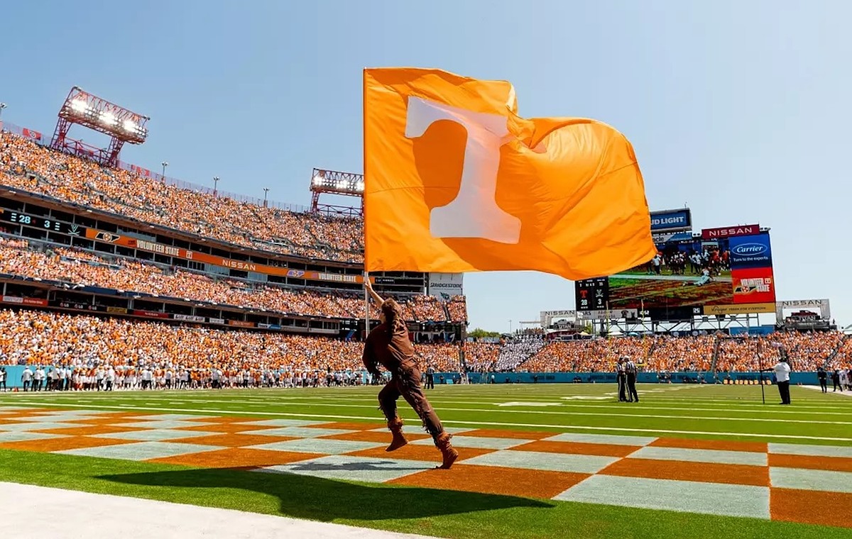 Nashville seeking to enhance its status in college football landscape