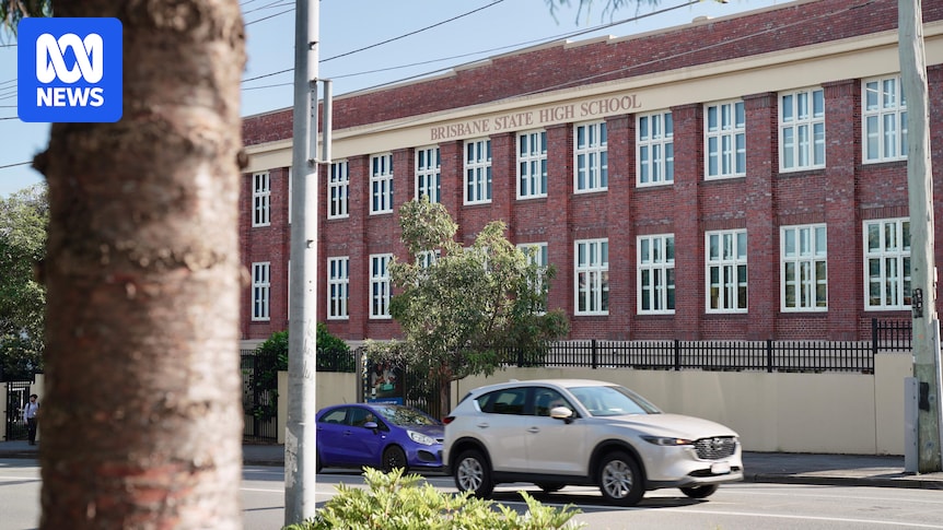 Queensland government report describes 'perfect storm of risk' in school exam bungle