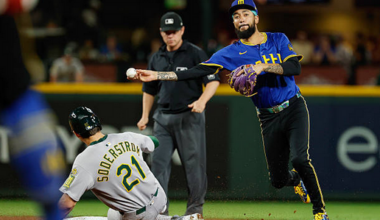 Mariners Quiet After Refsnyder Deal