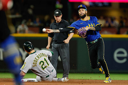 Mariners Quiet After Refsnyder Deal