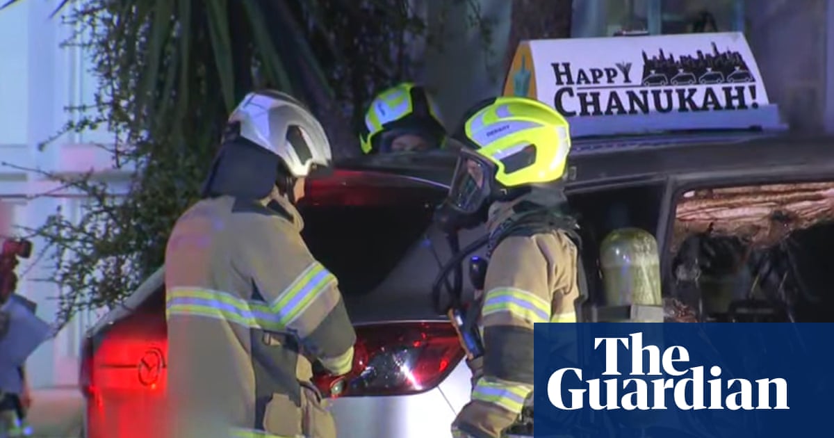 Car with ‘Happy Chanukah’ sign firebombed in suspected antisemitic attack in Melbourne | Crime - Australia