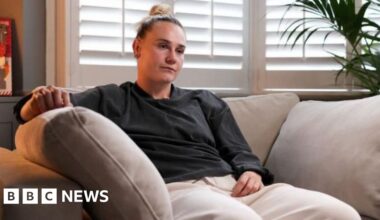 Rugby World Cup winner Meg Jones thinking of parents over Christmas