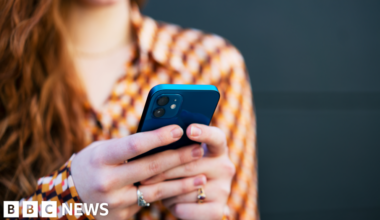 Mental health support by text message rolled out in Shropshire