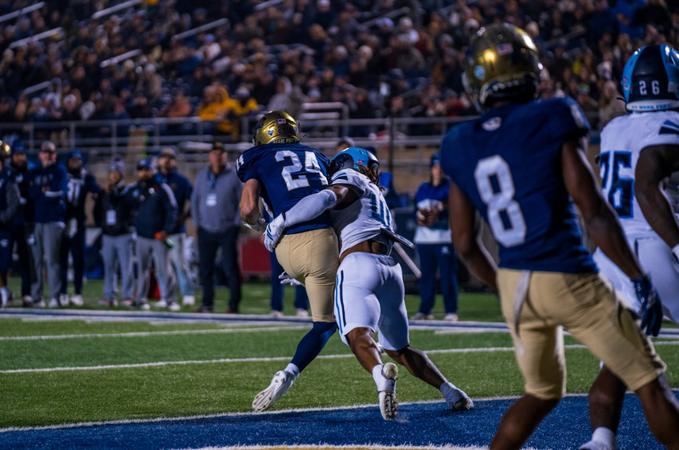 No. 8 UC Davis Football Moves On To FCS Quarterfinals With Win Over Rhode Island
