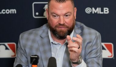 Schneider: Kiner-Falefa shouldn't be blamed for Game 7 loss