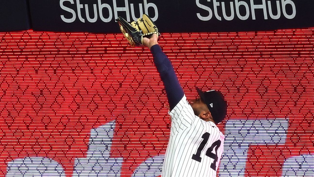 Sources: Amed Rosario agrees to 1-year, $2.5M deal with Yankees