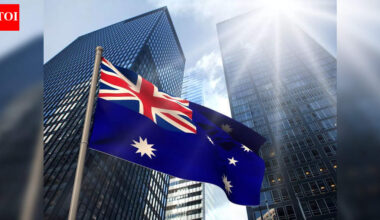 First migrants arrive in Australia from the country whose citizens it has promised Australian citizenship under 'First-ever treaty of its kind'