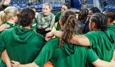 Women's basketball takes on Colgate Saturday