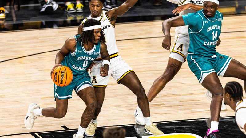 MBB Falters In Second Half Against App State