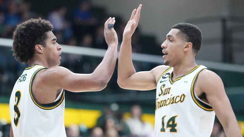 Five Dons Finish in Double Figures, Dons Rout Bears at Home