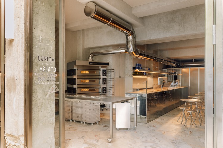 Lupita Pizzaria /  XXXI.studio - Interior Photography, Kitchen, Wood, Lighting, Chair