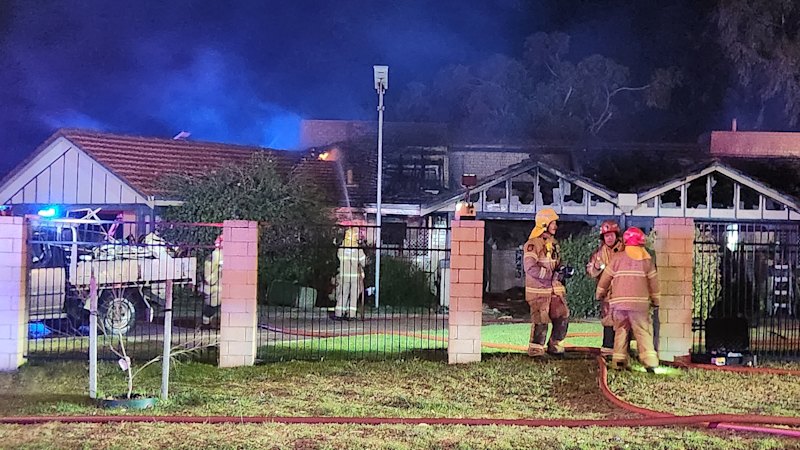 Hamilton Hill fire destroys three units on Christmas morning