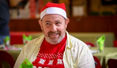 Kew Uniting Church hosts Christmas lunch for vulnerable locals