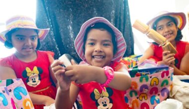Lunch brings Bondi together for Christmas