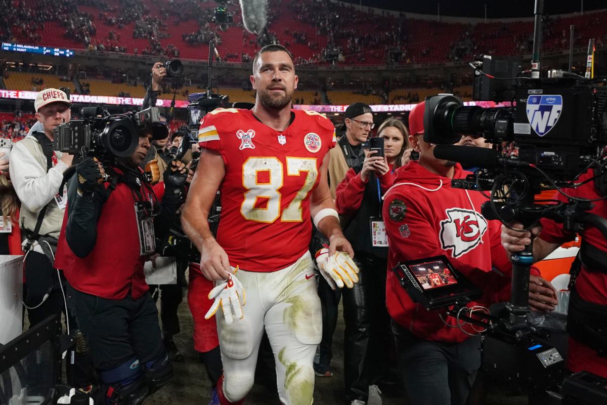 Awkward postgame scene as Chiefs deny Amazon from following Travis Kelce