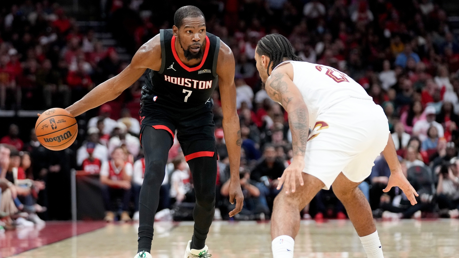 Kevin Durant scores 30 points to lead the Houston Rockets to a dominant win over the Cleveland Cavaliers