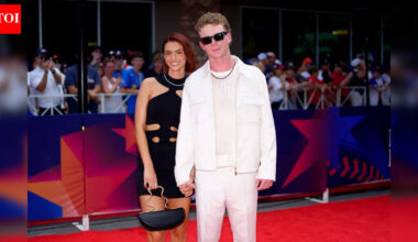 How Pete Crow-Armstrong's girlfriend Hailey Lavelle has stayed a steady presence as his MLB career rises | MLB News