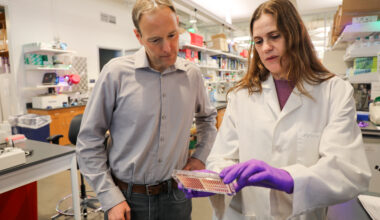 OHSU researchers find breast cancer drug boosts leukemia treatment