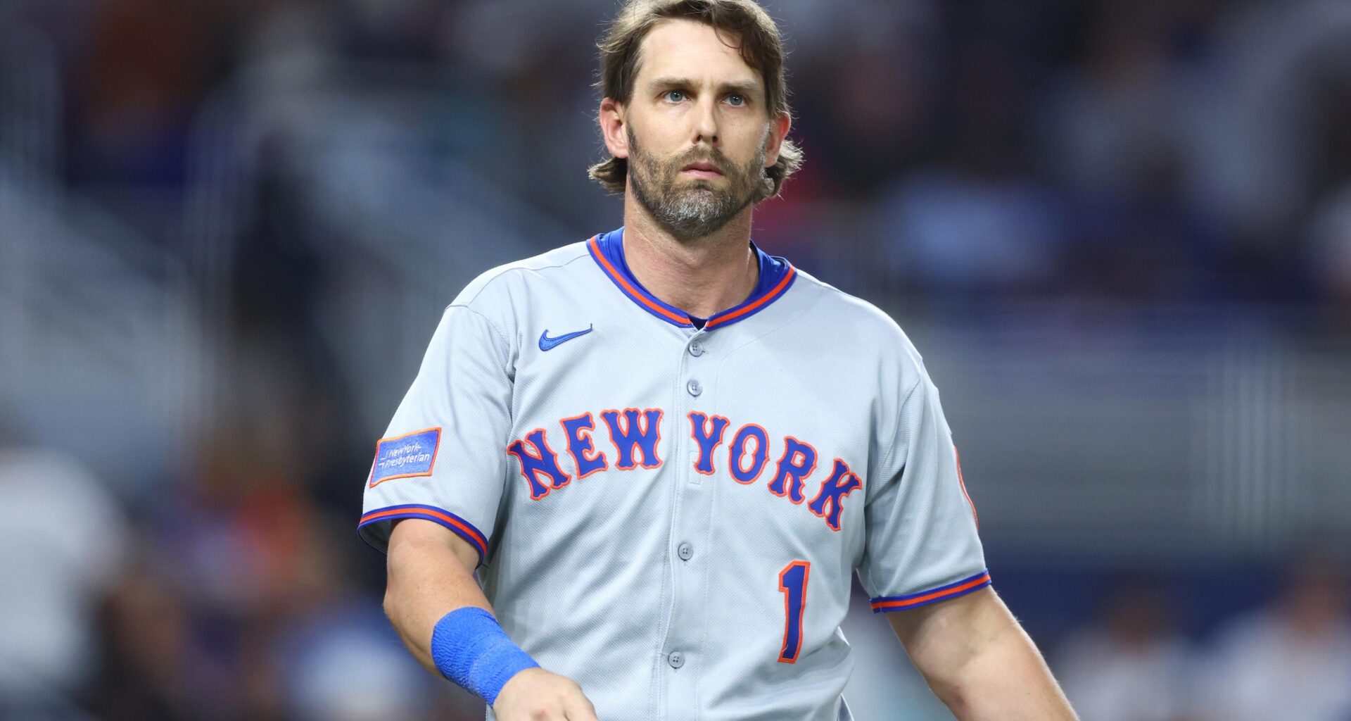 'S--t Show,' MLB Exec Rips Mets Clubhouse amid Offseason Moves, 'It Was a Disaster'