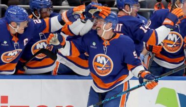 Islanders, Avalanche