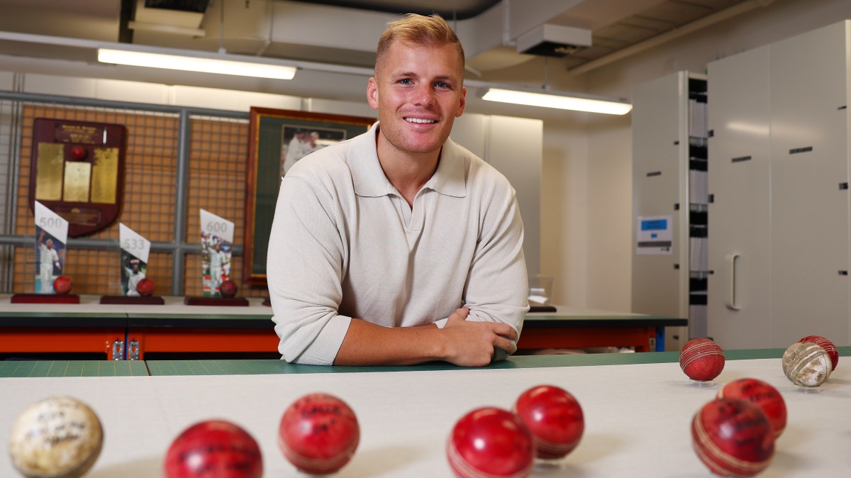 ‘Do you know how cool it is to say that my dad is Shane Warne?’